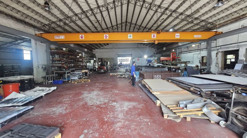 南崁工業區前後臨路單層挑高天車廠~可廠登